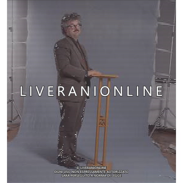 COL- RETROSPETTIVA PATRIZIO ROVERSI CONDUTTORE TELEVISIVO NELLA FOTO PATRIZIO ROVERSI AG THEMA-AG ALDO LIVERANI SAS