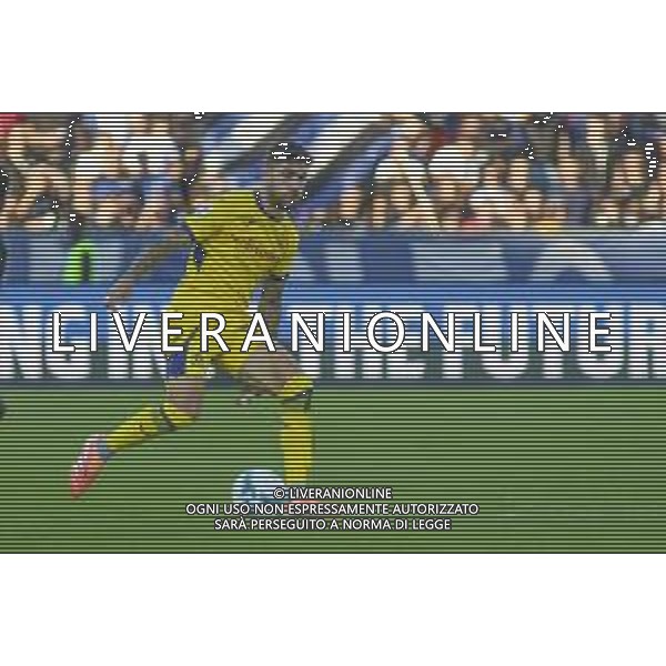 Unai Nunez of Hellas Verona FC play the ball during Pisa SC vs Hellas Verona FC, 7° Serie A Enilive 2025-26 game at Arena Garibaldi - Romeo Anconetani stadium in Pisa (PI), Italy, on October 18, 2025. (Photo by Davide Casentini) ©TVDC Casentini Davide - AGENZIA ALDO LIVERANI SAS