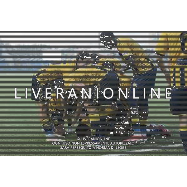 18 10 2025 - Castellammare di Stabia. Stadio Romeo Menti. Serie BKT. Juve Stabia-Avellino Nella foto esultanza di Nicola Mosti dopo gol 1-0 Foto Giuseppe Cuozzo/Agenzia Liverani- AGENZIA ALDO LIVERANI SAS