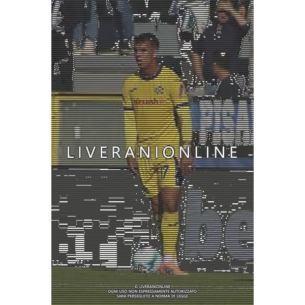 Giovane Santana do Nascimiento of Hellas Verona FC play the ball during Pisa SC vs Hellas Verona FC, 7° Serie A Enilive 2025-26 game at Arena Garibaldi - Romeo Anconetani stadium in Pisa (PI), Italy, on October 18, 2025. (Photo by Davide Casentini) AG ALDO LIVERANI SAS
