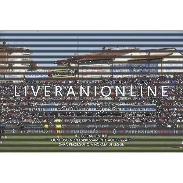 Pisa fans show their support during Pisa SC vs Hellas Verona FC, 7° Serie A Enilive 2025-26 game at Arena Garibaldi - Romeo Anconetani stadium in Pisa (PI), Italy, on October 18, 2025. (Photo by Davide Casentini) AG ALDO LIVERANI SAS