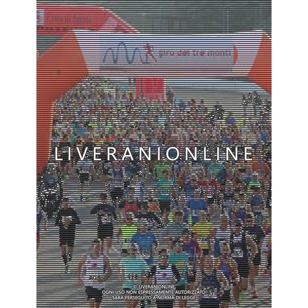 IMOLA 19 10 2025 AUTODROMO ENZO E DINO FERRARI GARA PODISTICA TRE MONTI NELLA FOTO PARTENZA FOTO GIANNI SANNA-AG ALDO LIVERANI SAS