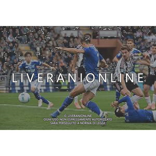 TVRG Como vs Juventus nella foto Marc Oliver Kempf (Como) segna il gol dell\'1 a 0 Como 19-10-2025 Stadio Giuseppe Sinigaglia Como vs Juventus Campionato Serie A Enilive - 7a giornata foto Roberto Garavaglia/Agenzia Aldo Liverani sas