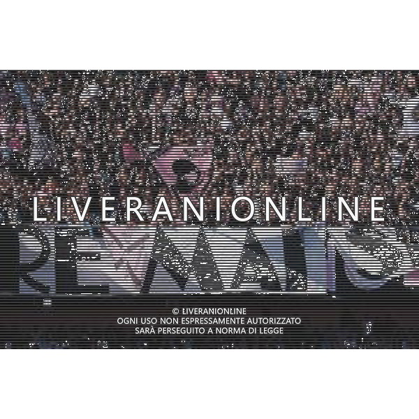 Palermo, Italia, 19 ottobre 2025. Stadio Renzo Barbera, Palermo vs Modena, match valido per il campionato di Serie B 2025/2026. Nella foto: Tifosi del Palermo foto fedrico serra-ag aldo liverani sas