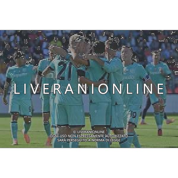 19-10-2025. Cagliari calcio-Bologna F.C. 7° giornta serie A 2025/2026, campionato calcio Italia, stadio Unipol Domus Cagliari. Foto Salvatore Moi/Agenzia Aldo Liverani s.as. Nella foto: Esultanza Gol Bologna in trasferta contro Cagliari allo stadio Unipol Domus. Segna: Emil Holm Bologna ©MOI SALVATORE - AGENZIA ALDO LIVERANI SAS