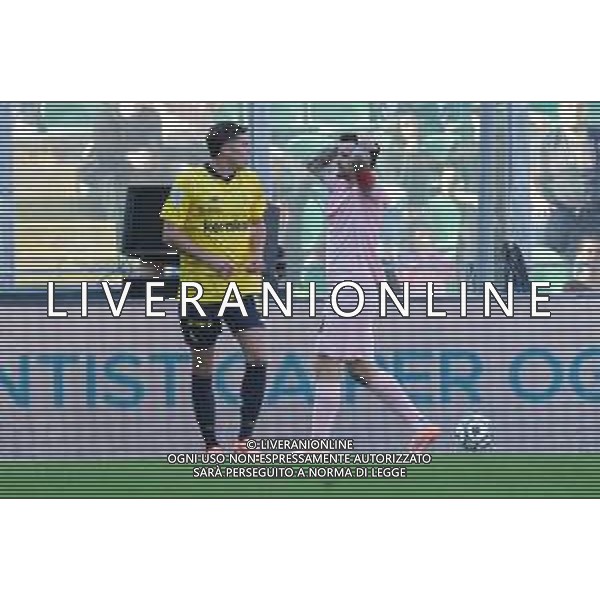 Palermo, Italia, 19 ottobre 2025. Stadio Renzo Barbera, Palermo vs Modena, match valido per il campionato di Serie B 2025/2026. Nella foto: delusione di Matteo Brunori (Palermo FC) foto federico serra-ag aldo liverani sas