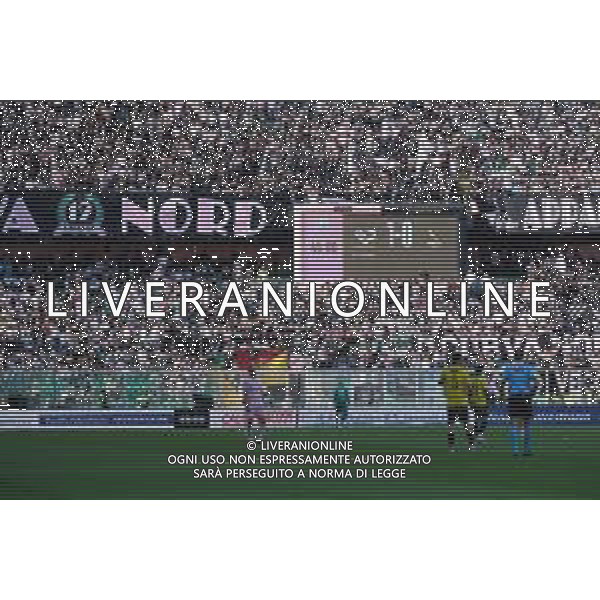 Palermo, Italia, 19 ottobre 2025. Stadio Renzo Barbera, Palermo vs Modena, match valido per il campionato di Serie B 2025/2026. Nella foto: Palermo vs Modena foto federico serra-ag aldo liverani sas