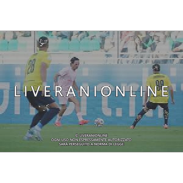 Palermo, Italia, 19 ottobre 2025. Stadio Renzo Barbera, Palermo vs Modena, match valido per il campionato di Serie B 2025/2026. Nella foto: Tommaso Augello (Palermo FC) foto federico serra-ag aldo liverani sas