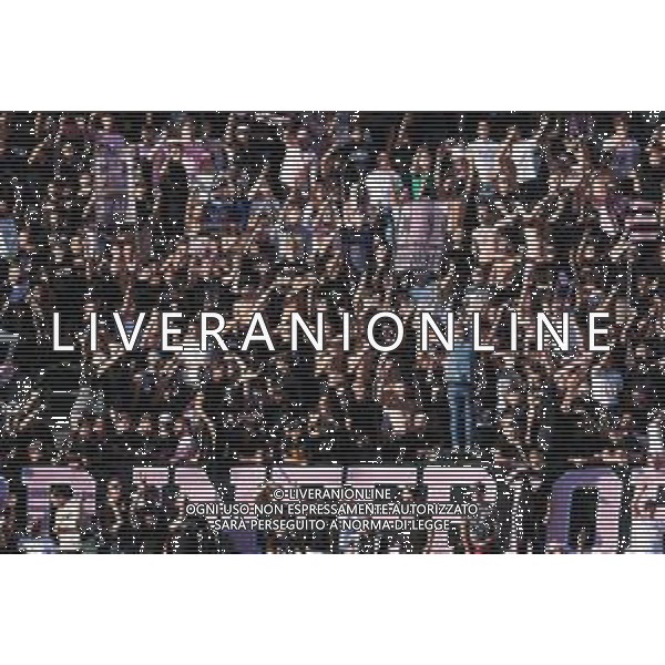Palermo, Italia, 19 ottobre 2025. Stadio Renzo Barbera, Palermo vs Modena, match valido per il campionato di Serie B 2025/2026. Nella foto: Tifosi Palermo foto federico serra-ag aldo liverani sas