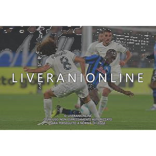 Atalanta vs Lazio Campionato Serie A Enilive - 7 Giornata Stadio New Balance - Bergamo 19-10-2025 nella foto Guendouzi e Cataldi chiudono Sulemana Foto Federico Gaetano - ag Aldo liverani ©Federico Gaetano - AGENZIA ALDO LIVERANI SAS