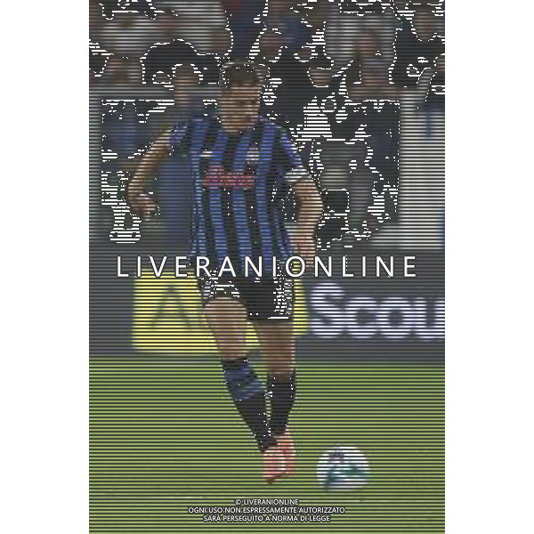 Mario Pasalic of Atalanta BC play the ball during Atalanta BC vs SS Lazio, 7° Serie A Enilive 2025-26 game at New Balance arena in Bergamo (BG), Italy, on October 19, 2025. (Photo by Davide Casentini) - AGENZIA ALDO LIVERANI SAS