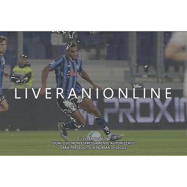 Isak Hien of Atalanta BC play the ball during Atalanta BC vs SS Lazio, 7° Serie A Enilive 2025-26 game at New Balance arena in Bergamo (BG), Italy, on October 19, 2025. (Photo by Davide Casentini) - AGENZIA ALDO LIVERANI SAS