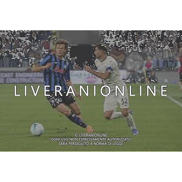 Danilo Cataldi of SS Lazio competes for the ball with Giorgio Scalvini of Atalanta BC during Atalanta BC vs SS Lazio, 7° Serie A Enilive 2025-26 game at New Balance arena in Bergamo (BG), Italy, on October 19, 2025. (Photo by Davide Casentini) - AGENZIA ALDO LIVERANI SAS