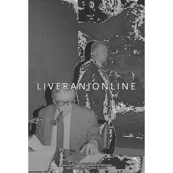 NEG-RETROSPETTIVA UGO STILLE GIORNALISTA NELLA FOTO UGO STILLE A MILANO NELL\'ANNO 1988 AG ALDO LIVERANI SAS