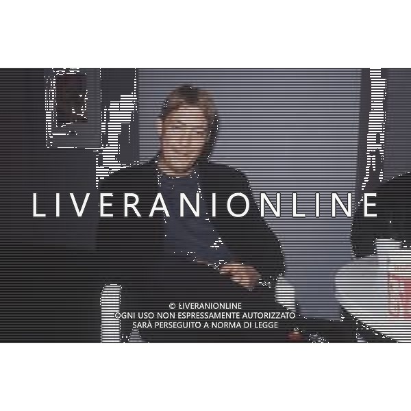 DIAP-RETROSPETTIVA CHRIS REA CANTANTE NELLA FOTO CHRIS REA A SANREMO NELL\'ANNO 1989 AG ALDO LIVERANI SAS