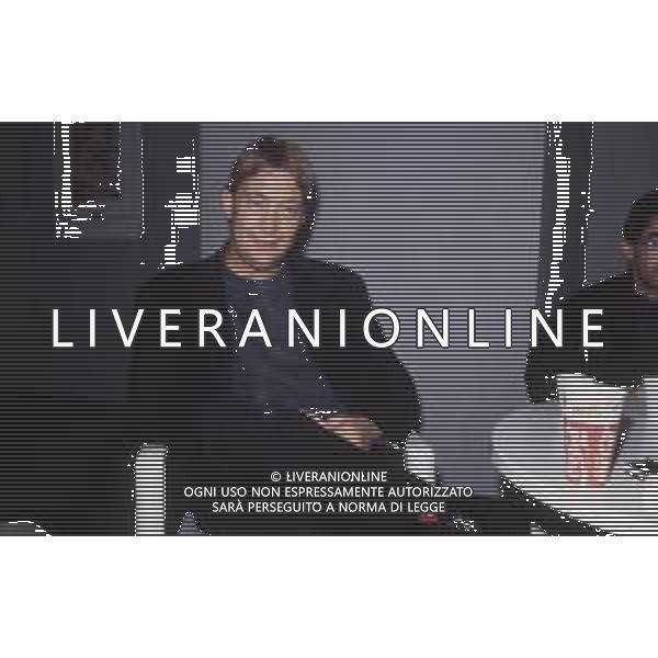 DIAP-RETROSPETTIVA CHRIS REA CANTANTE NELLA FOTO CHRIS REA A SANREMO NELL\'ANNO 1989 AG ALDO LIVERANI SAS