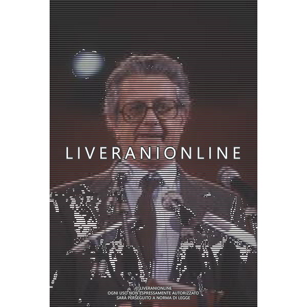DIAP-RETROSPETTIVA LUIGI BERLINGUER POLITICO NELLA FOTO LUIGI BERLINGUER NELL\'ANNO 1989 AG ALDO LIVERANI SAS