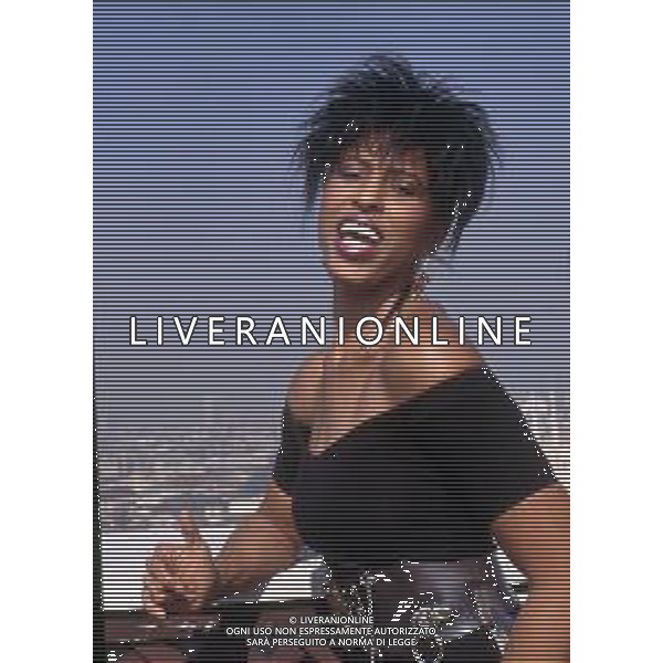 DIAP-RETROSPETTIVA NONA HENDRYX CANTANTE NELLA FOTO NONA HENDRYX A MILANO IN TERRAZZA MARTINI NELL\'ANNO 1989 AG ALDO LIVERANI SAS