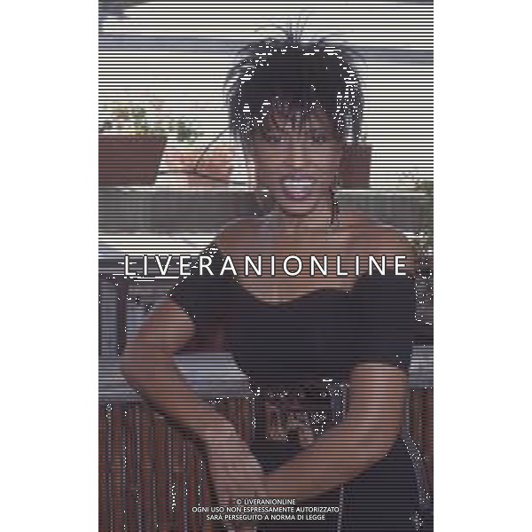 DIAP-RETROSPETTIVA NONA HENDRYX CANTANTE NELLA FOTO NONA HENDRYX A MILANO IN TERRAZZA MARTINI NELL\'ANNO 1989 AG ALDO LIVERANI SAS