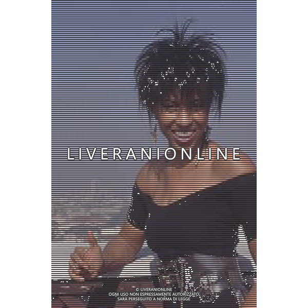 DIAP-RETROSPETTIVA NONA HENDRYX CANTANTE NELLA FOTO NONA HENDRYX A MILANO IN TERRAZZA MARTINI NELL\'ANNO 1989 AG ALDO LIVERANI SAS