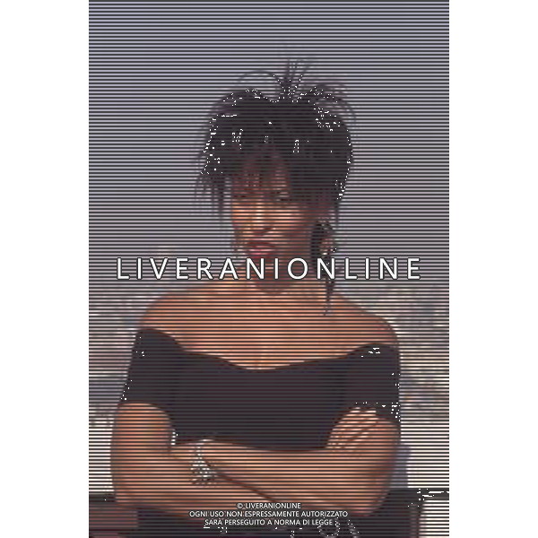 DIAP-RETROSPETTIVA NONA HENDRYX CANTANTE NELLA FOTO NONA HENDRYX A MILANO IN TERRAZZA MARTINI NELL\'ANNO 1989 AG ALDO LIVERANI SAS