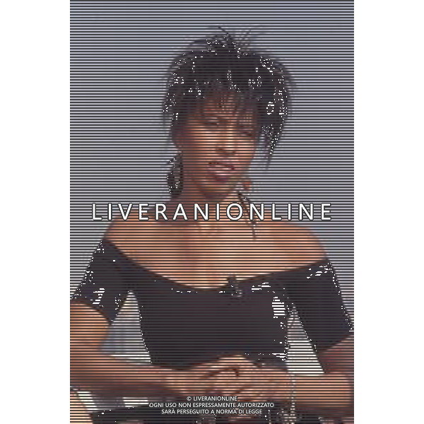 DIAP-RETROSPETTIVA NONA HENDRYX CANTANTE NELLA FOTO NONA HENDRYX A MILANO IN TERRAZZA MARTINI NELL\'ANNO 1989 AG ALDO LIVERANI SAS