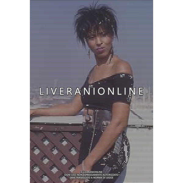 DIAP-RETROSPETTIVA NONA HENDRYX CANTANTE NELLA FOTO NONA HENDRYX A MILANO IN TERRAZZA MARTINI NELL\'ANNO 1989 AG ALDO LIVERANI SAS