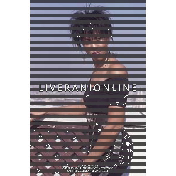 DIAP-RETROSPETTIVA NONA HENDRYX CANTANTE NELLA FOTO NONA HENDRYX A MILANO IN TERRAZZA MARTINI NELL\'ANNO 1989 AG ALDO LIVERANI SAS