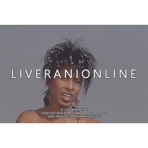 DIAP-RETROSPETTIVA NONA HENDRYX CANTANTE NELLA FOTO NONA HENDRYX A MILANO IN TERRAZZA MARTINI NELL\'ANNO 1989 AG ALDO LIVERANI SAS