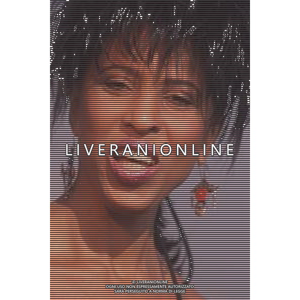 DIAP-RETROSPETTIVA NONA HENDRYX CANTANTE NELLA FOTO NONA HENDRYX A MILANO IN TERRAZZA MARTINI NELL\'ANNO 1989 AG ALDO LIVERANI SAS