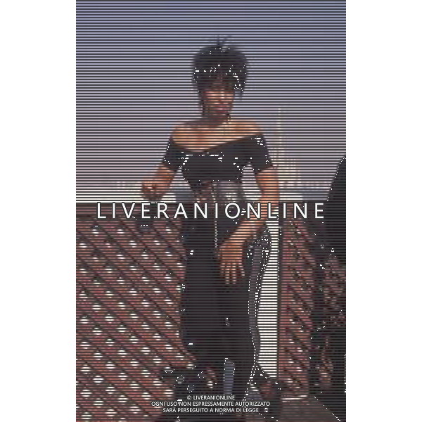 DIAP-RETROSPETTIVA NONA HENDRYX CANTANTE NELLA FOTO NONA HENDRYX A MILANO IN TERRAZZA MARTINI NELL\'ANNO 1989 AG ALDO LIVERANI SAS