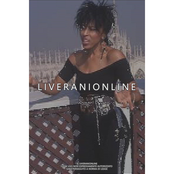 DIAP-RETROSPETTIVA NONA HENDRYX CANTANTE NELLA FOTO NONA HENDRYX A MILANO IN TERRAZZA MARTINI NELL\'ANNO 1989 AG ALDO LIVERANI SAS
