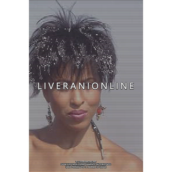 DIAP-RETROSPETTIVA NONA HENDRYX CANTANTE NELLA FOTO NONA HENDRYX A MILANO IN TERRAZZA MARTINI NELL\'ANNO 1989 AG ALDO LIVERANI SAS