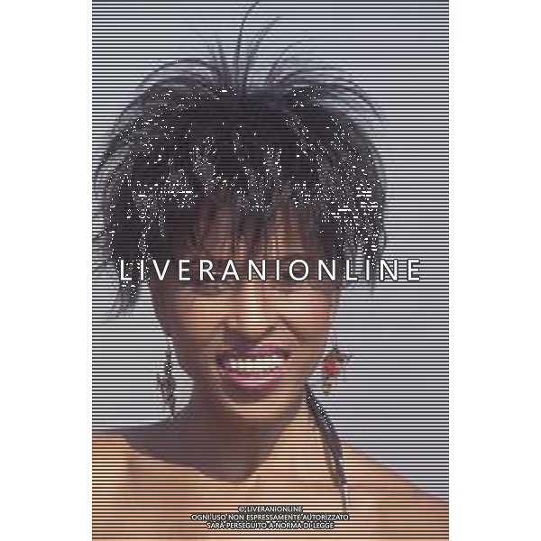 DIAP-RETROSPETTIVA NONA HENDRYX CANTANTE NELLA FOTO NONA HENDRYX A MILANO IN TERRAZZA MARTINI NELL\'ANNO 1989 AG ALDO LIVERANI SAS