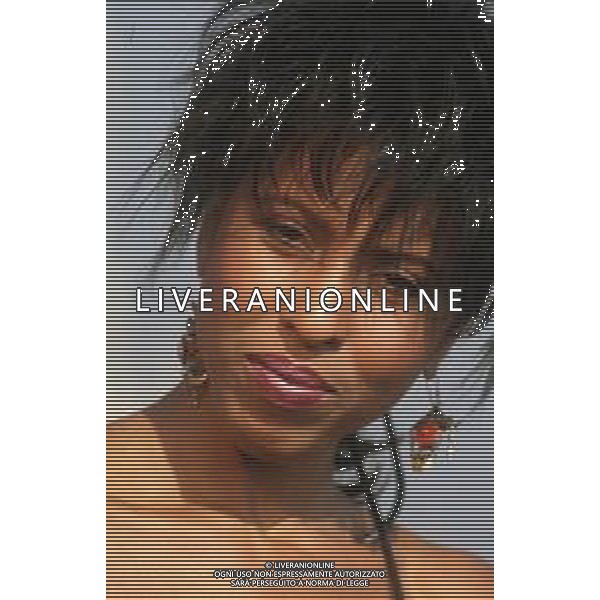 DIAP-RETROSPETTIVA NONA HENDRYX CANTANTE NELLA FOTO NONA HENDRYX A MILANO IN TERRAZZA MARTINI NELL\'ANNO 1989 AG ALDO LIVERANI SAS