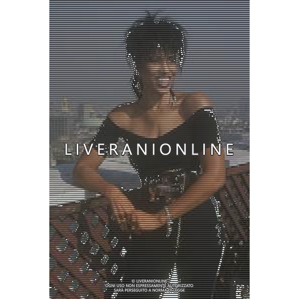 DIAP-RETROSPETTIVA NONA HENDRYX CANTANTE NELLA FOTO NONA HENDRYX A MILANO IN TERRAZZA MARTINI NELL\'ANNO 1989 AG ALDO LIVERANI SAS