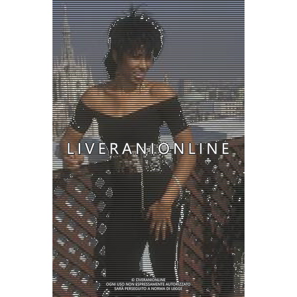DIAP-RETROSPETTIVA NONA HENDRYX CANTANTE NELLA FOTO NONA HENDRYX A MILANO IN TERRAZZA MARTINI NELL\'ANNO 1989 AG ALDO LIVERANI SAS