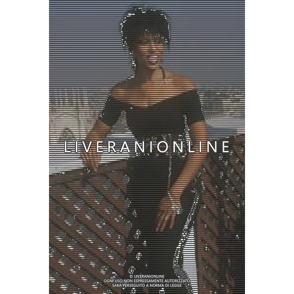 DIAP-RETROSPETTIVA NONA HENDRYX CANTANTE NELLA FOTO NONA HENDRYX A MILANO IN TERRAZZA MARTINI NELL\'ANNO 1989 AG ALDO LIVERANI SAS