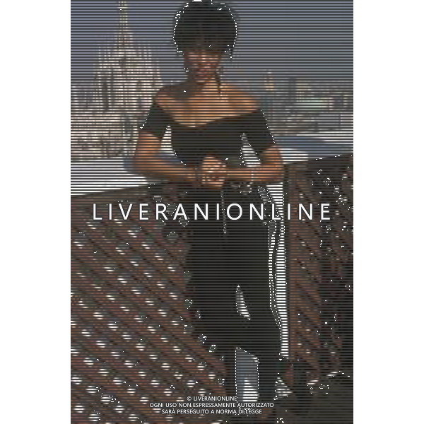 DIAP-RETROSPETTIVA NONA HENDRYX CANTANTE NELLA FOTO NONA HENDRYX A MILANO IN TERRAZZA MARTINI NELL\'ANNO 1989 AG ALDO LIVERANI SAS