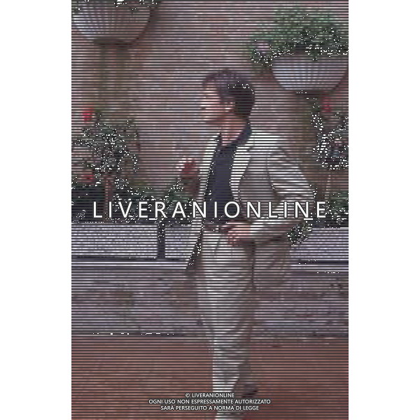 DIAP-RETROSPETTIVA VITTORIO MEZZOGIORNO ATTORE NELLA FOTO VITTORIO MEZZOGIORNO A VENEZIA NELL\'ANNO 1989 AG ALDO LIVERANI SAS