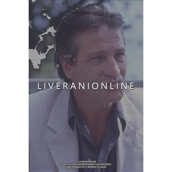 DIAP-RETROSPETTIVA VITTORIO MEZZOGIORNO ATTORE NELLA FOTO VITTORIO MEZZOGIORNO A VENEZIA NELL\'ANNO 1989 AG ALDO LIVERANI SAS