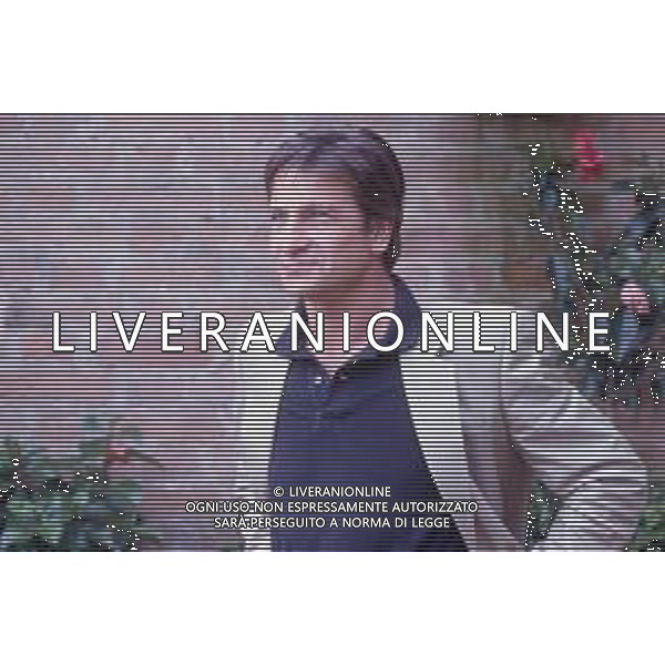 DIAP-RETROSPETTIVA VITTORIO MEZZOGIORNO ATTORE NELLA FOTO VITTORIO MEZZOGIORNO A VENEZIA NELL\'ANNO 1989 AG ALDO LIVERANI SAS