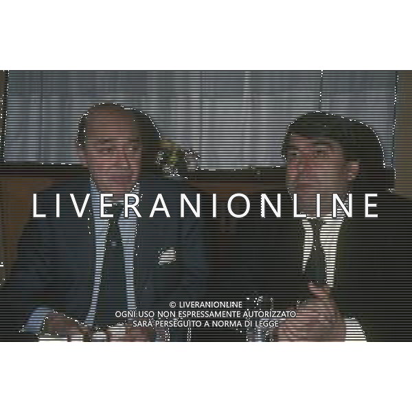 DIAP-RETROSPETTIVA ALDO SPINELLI PRESIDENTE DEL GENOA CALCIO NELLA FOTO ALDO SPINELLI PRESIDENTE DEL GENOA CALCIO NELL\'ANNO 1989-90 CON IL PRESIDENTE DELLA SAMPDORIA CALCIO PAOLO MANTOVANI AG ALDO LIVERANI SAS