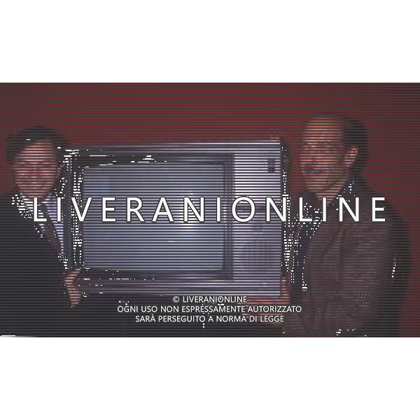 DIAP-RETROSPETTIVA REMO GIRONE ATTORE NELLA FOTO REMO GIRONE NELL\'ANNO 1990 CON ORSO MARIA GUERRINI AG ALDO LIVERANI SAS
