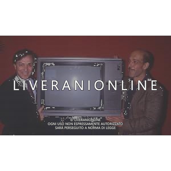 DIAP-RETROSPETTIVA REMO GIRONE ATTORE NELLA FOTO REMO GIRONE NELL\'ANNO 1990 CON ORSO MARIA GUERRINI AG ALDO LIVERANI SAS 