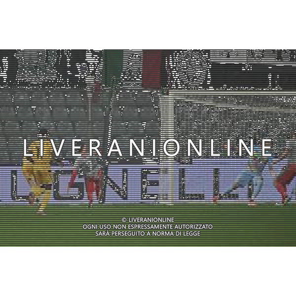 TVRG Cremonese vs Udinese nella foto Nicolò Zaniolo (Udinese) a SX coperto segna il gol dell\'1 a 1 Cremona 20-10-2025 Stadio Giovanni Zini Cremonese vs Udinese Campionato Serie A Enilive - 7a giornata foto Roberto Garavaglia/Agenzia Aldo Liverani sas