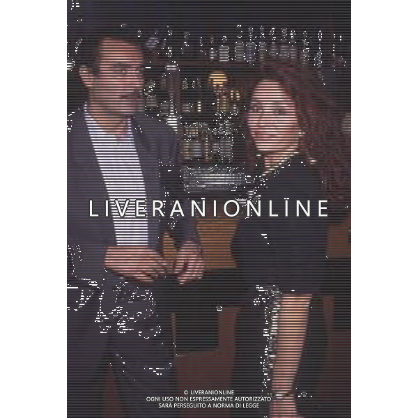 DIAP-RETROSPETTIVA DIEGO ABATANTUONO ATTORE NELLA FOTO DIEGO ABATANTUONO CON ADRIANA RUSSO NELL\'ANNO 1990 AG ALDO LIVERANI SAS