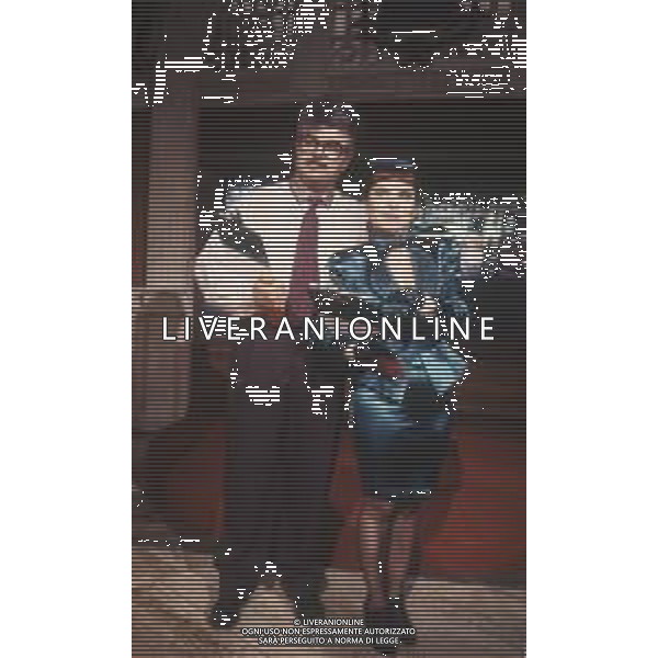 DIAP-RETROPSETTIVA PATRIZIO ROVERSI PRESENTATORE TELEVISIVO NELLA FOTO PATRIZIO ROVERSI NELL\'ANNO 1990 CON SYUSY BLADY AG ALDO LIVERANI SAS