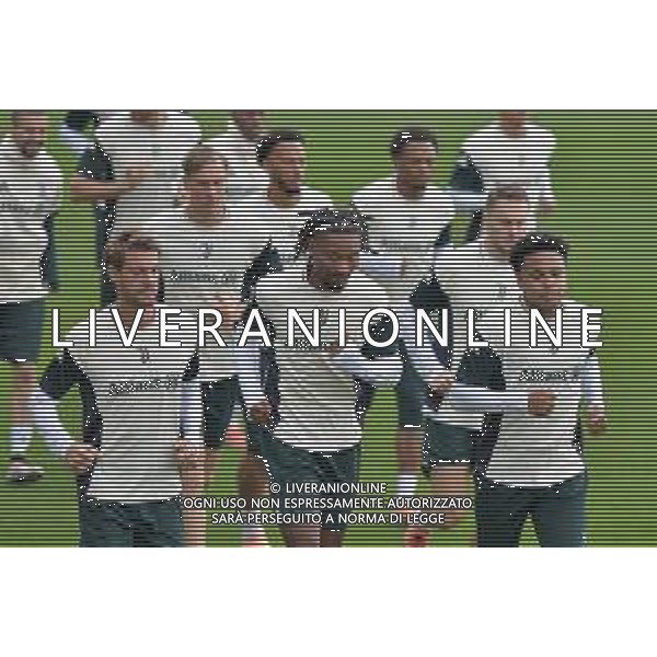 TVMV-Torino 21.10.2025 Continassa © Manuela Viganti/Agenzia Aldo Liverani Allenamento Juventus Rifinitura partita Champions League Real Madrid vs Juventus Nella foto: daniele rugani, khephren thuram e weston mckennie ©TVMV Viganti - AGENZIA ALDO LIVERANI SAS