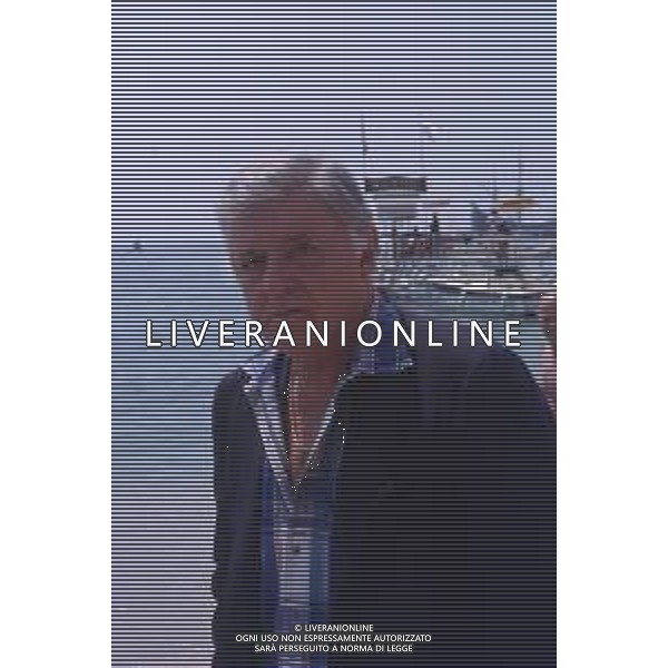 DIAP-RETROSPETTIVA OD STEIGER ATTORE NELLA FOTO ROD STEIGER A CANNES AG ALDO LIVERANI SAS